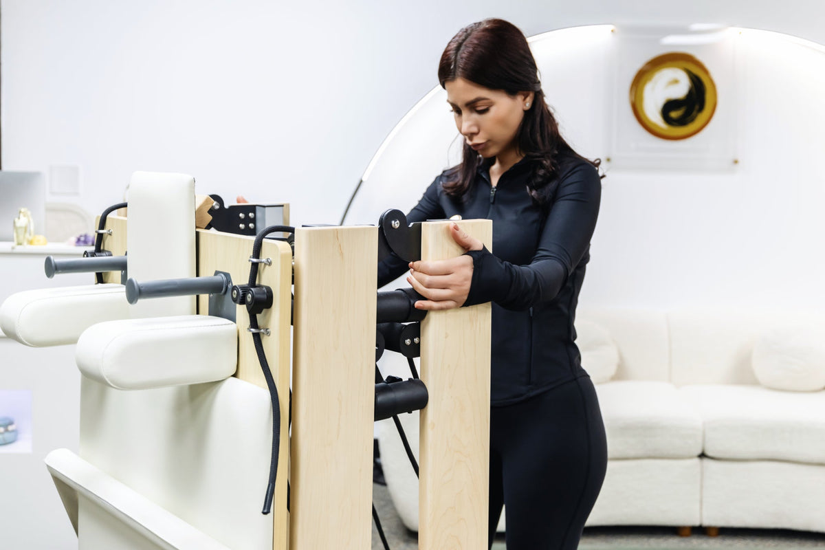 Janet Elite 2.0 – Foldable Pilates Reformer [2024 Deal] - RE000[Ohio]